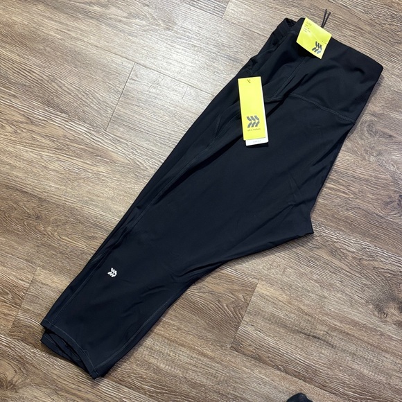 all in motion Pants - NWT All in Motion Black Leggings